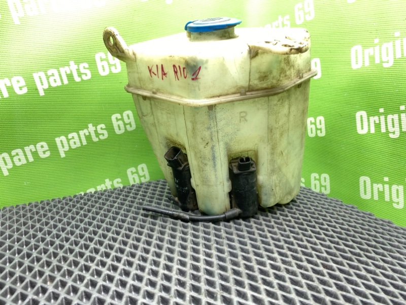 Бачок стеклоомывателя, 1000 рублей, Тверь