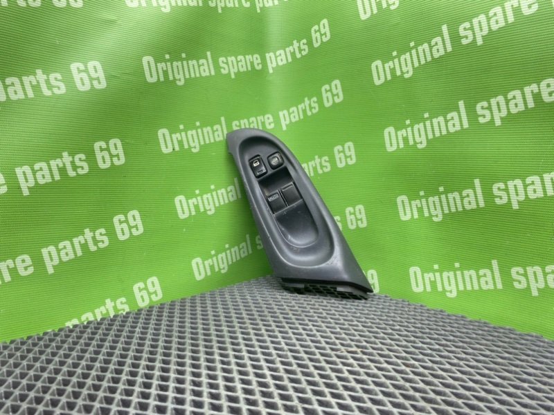 Блок кнопок, 1000 рублей, Тверь