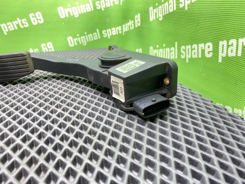 Педаль газа, 1000 рублей, Тверь