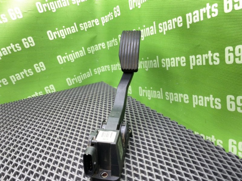 Педаль газа, 1000 рублей, Тверь