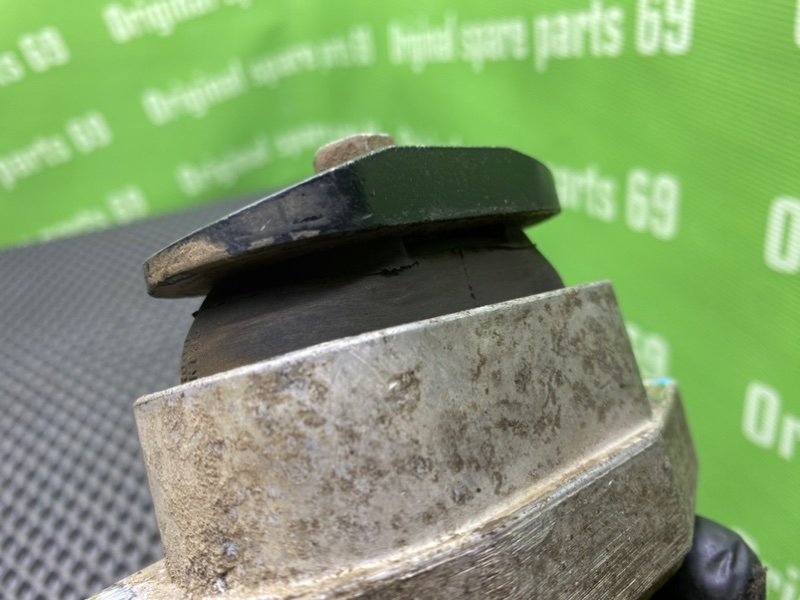 Подушка двигателя, 1000 рублей, Тверь