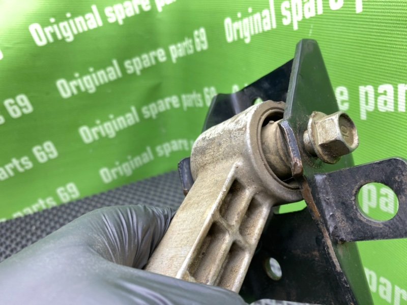 Подушка двигателя, 1000 рублей, Тверь