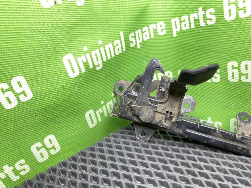 Замок капота, 1000 рублей, Тверь