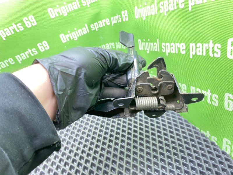 Замок капота, 1000 рублей, Тверь