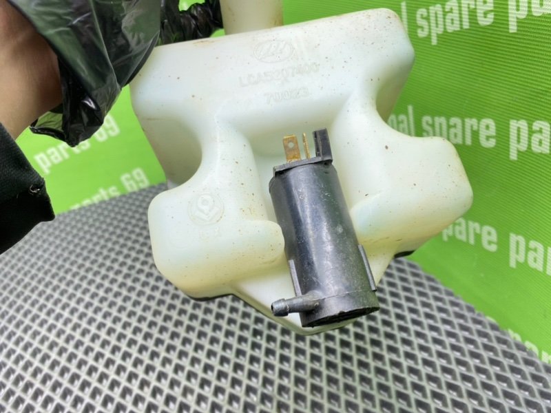 Бачок омывателя заднего стекла, 700 рублей, Тверь