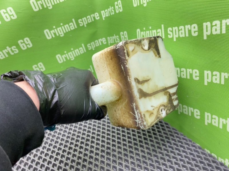 Бачок омывателя заднего стекла, 700 рублей, Тверь