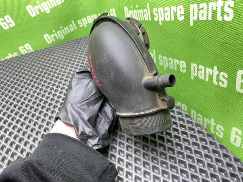 Патрубок впуска, 1000 рублей, Тверь