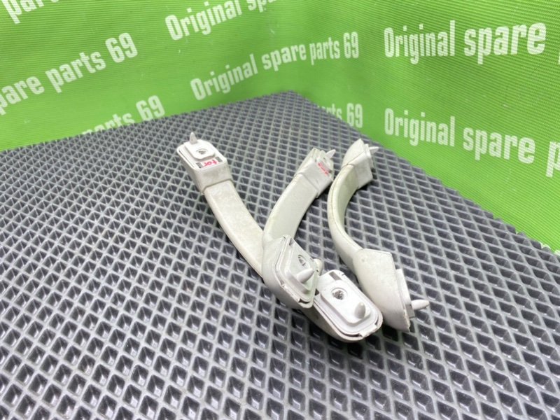 Ручки потолка, 1000 рублей, Тверь