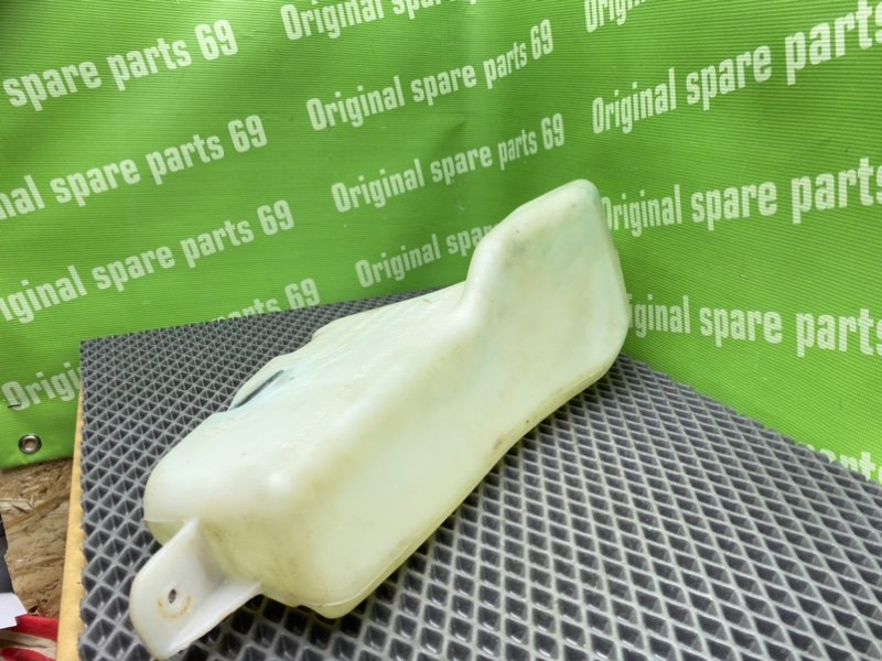 Бачок стеклоомывателя, 1000 рублей, Тверь