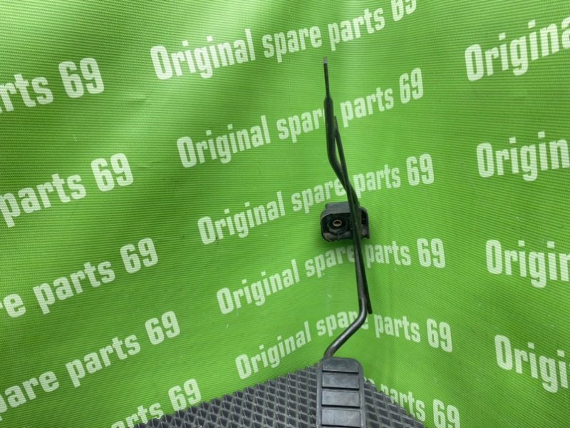 Педаль газа, 700 рублей, Тверь