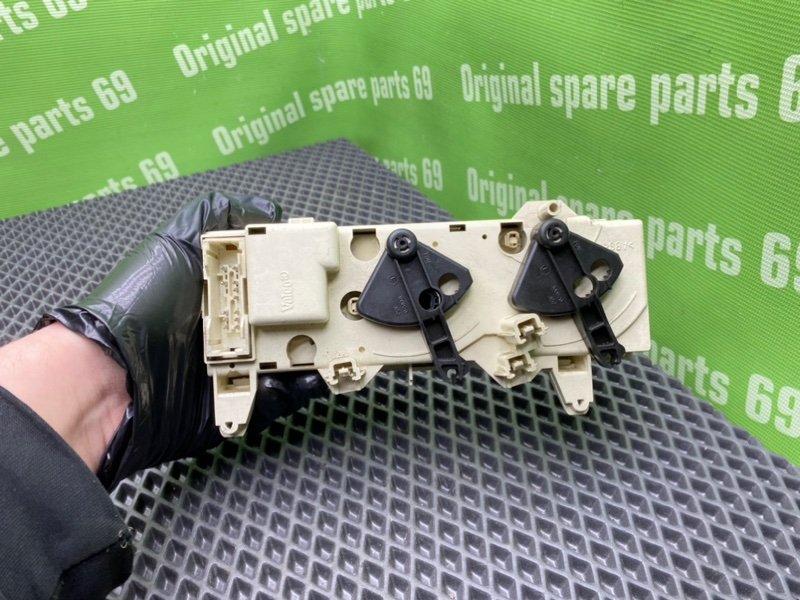 Блок климата, 1000 рублей, Тверь