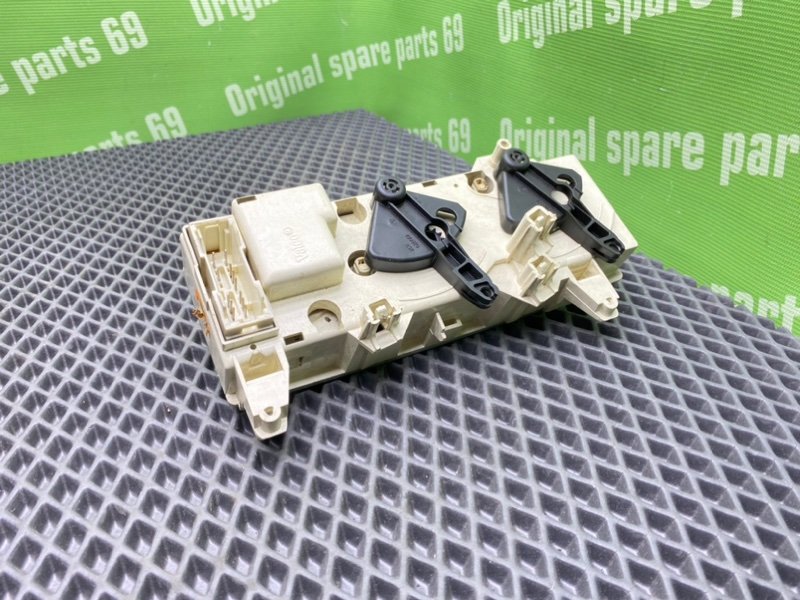 Блок климата, 1000 рублей, Тверь