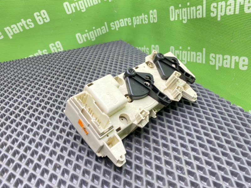 Блок климата, 1000 рублей, Тверь