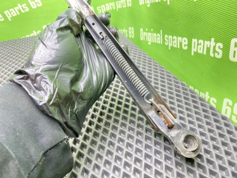 Дворник лобового стекла, 600 рублей, Тверь