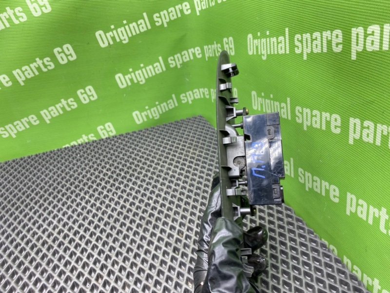 Кнопка эсп, 500 рублей, Тверь