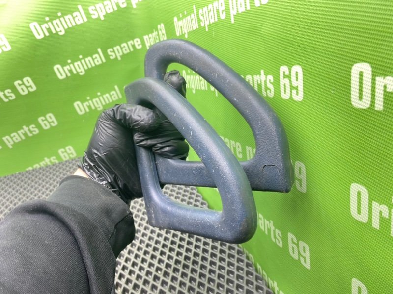 Ручки потолка, 1000 рублей, Тверь