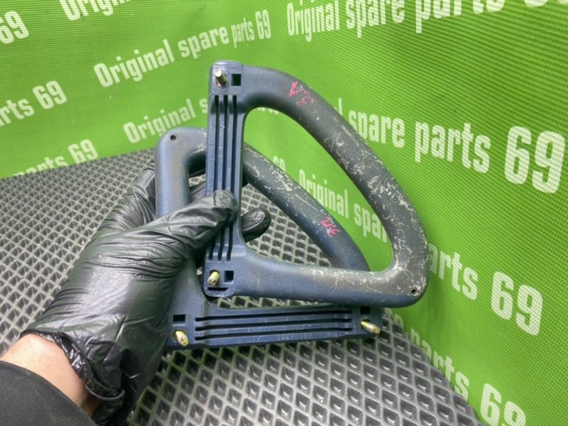 Ручки потолка, 1000 рублей, Тверь