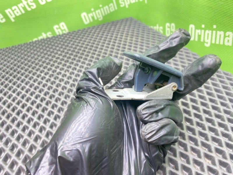 Кнопка открывания бензобака, 800 рублей, Тверь