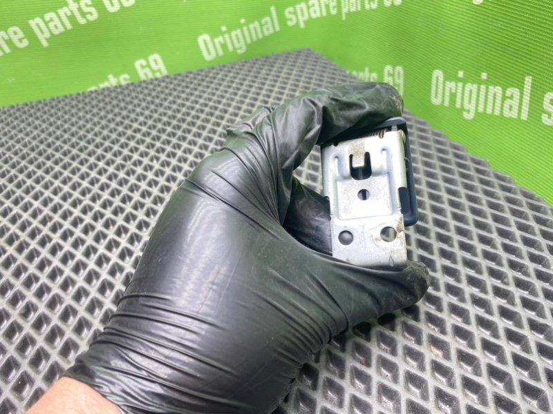 Кнопка открывания бензобака, 800 рублей, Тверь