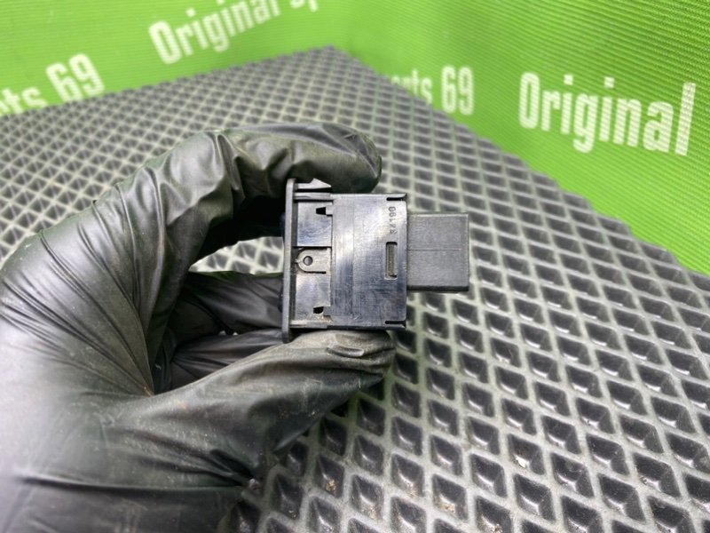 Кнопка, 900 рублей, Тверь