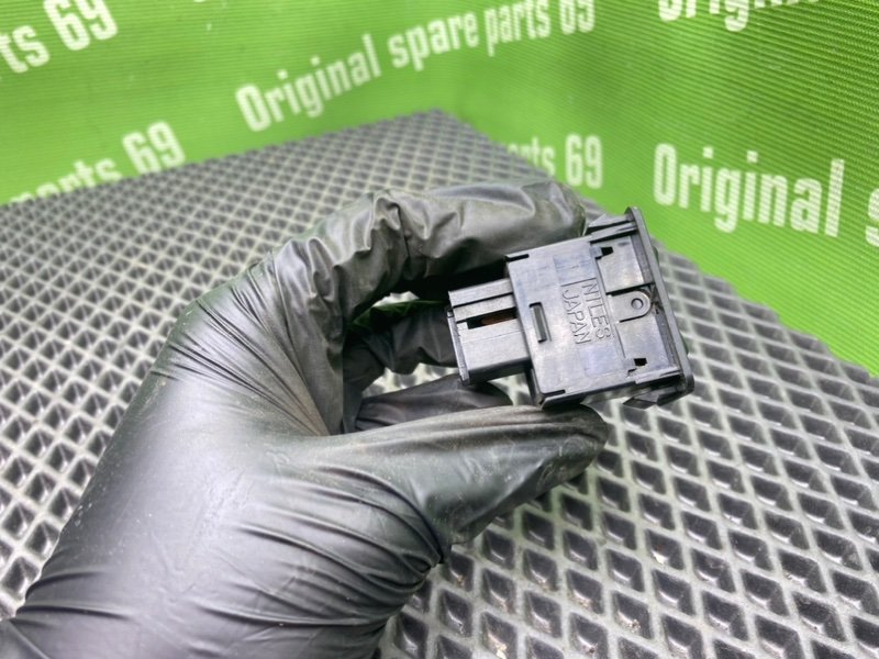 Кнопка, 900 рублей, Тверь