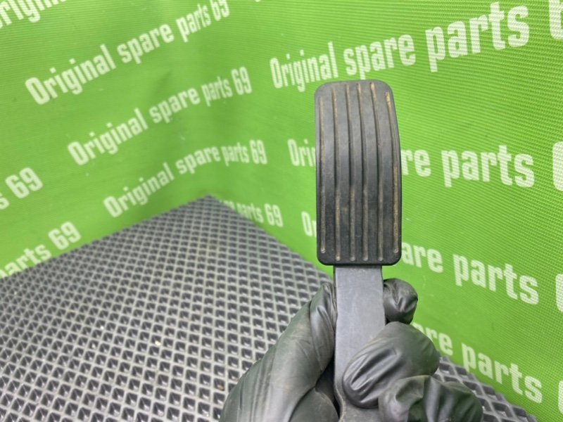 Педаль газа, 1000 рублей, Тверь