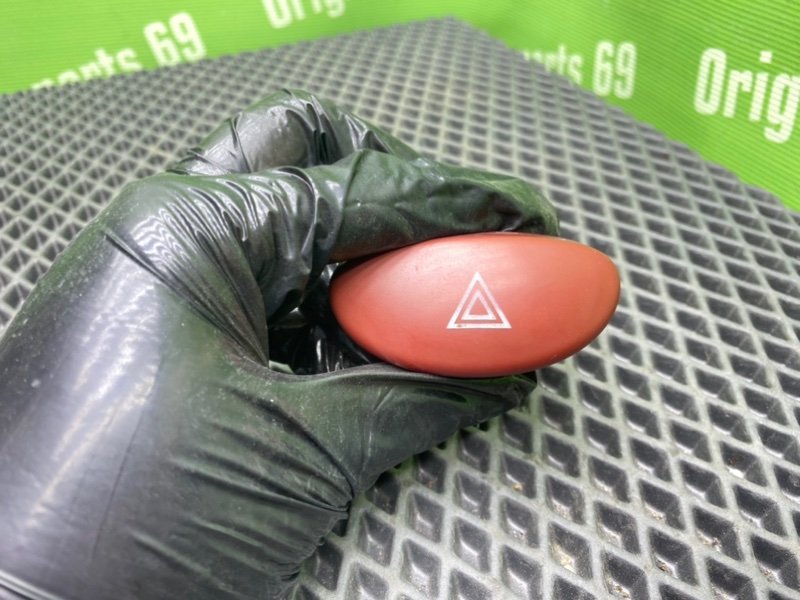 Кнопка аварийки, 500 рублей, Тверь