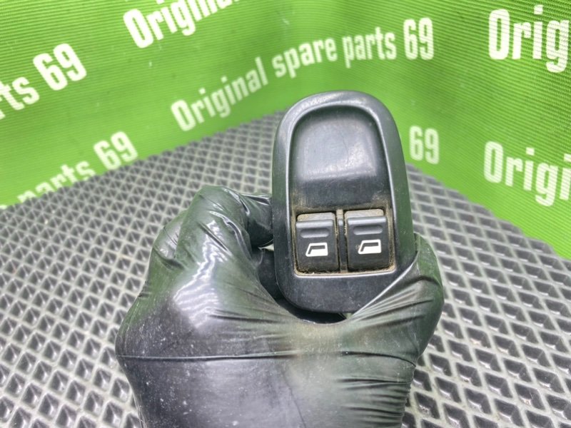 Блок кнопок, 1000 рублей, Тверь