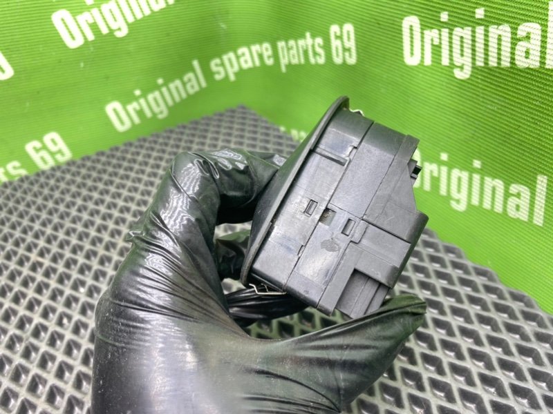 Блок кнопок, 1000 рублей, Тверь