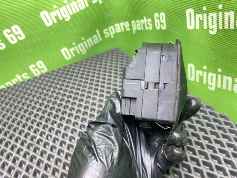 Блок кнопок, 1000 рублей, Тверь