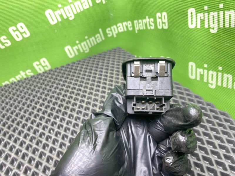 Блок кнопок, 1000 рублей, Тверь