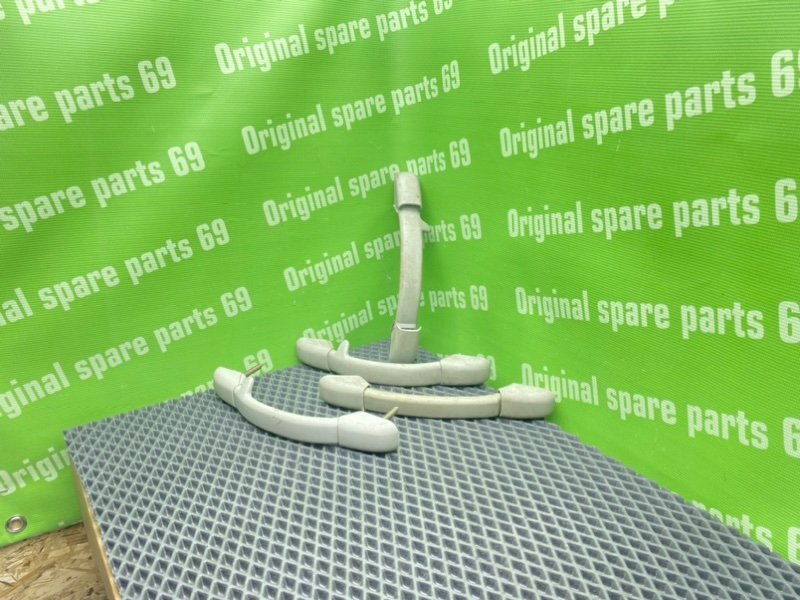 Ручки потолка, 1000 рублей, Тверь