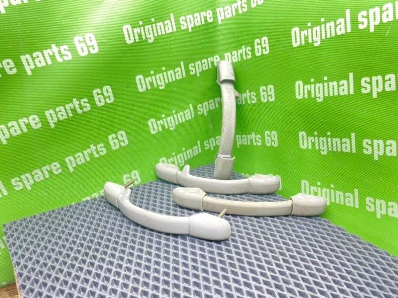 Ручки потолка, 1000 рублей, Тверь