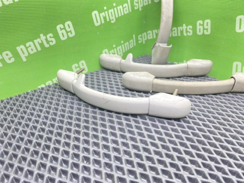 Ручки потолка, 1000 рублей, Тверь