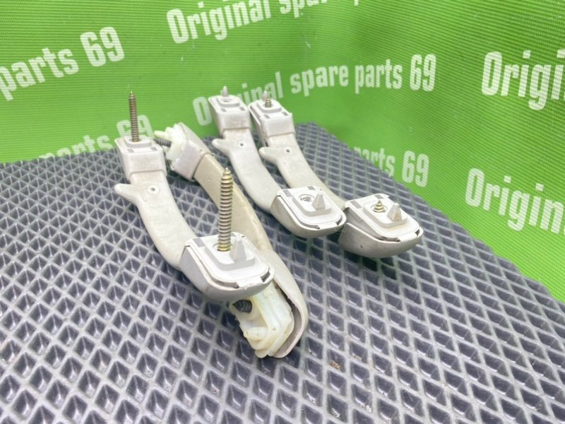 Ручки потолка, 1000 рублей, Тверь