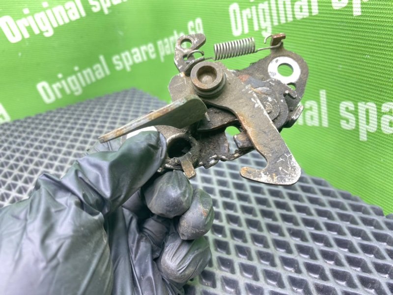 Замок капота, 800 рублей, Тверь