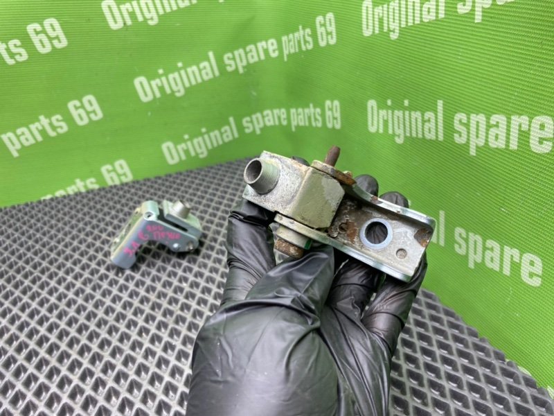 Петли дверей, 1000 рублей, Тверь