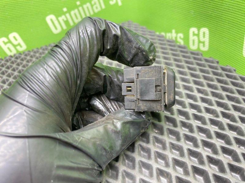 Кнопка эсп, 1000 рублей, Тверь