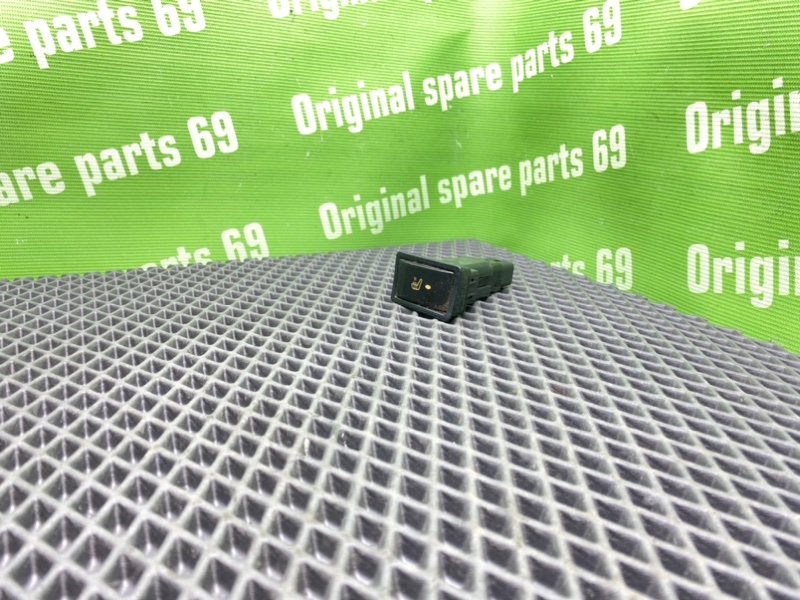 Кнопка обогрева сидений, 800 рублей, Тверь