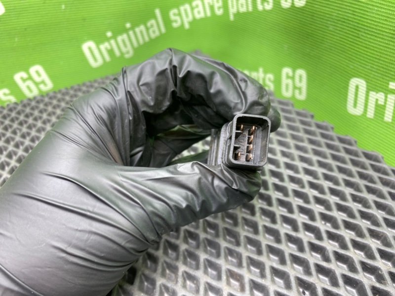 Кнопка обогрева сидений, 800 рублей, Тверь