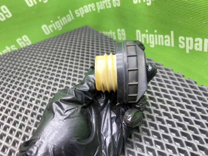 Крышка бака, 500 рублей, Тверь