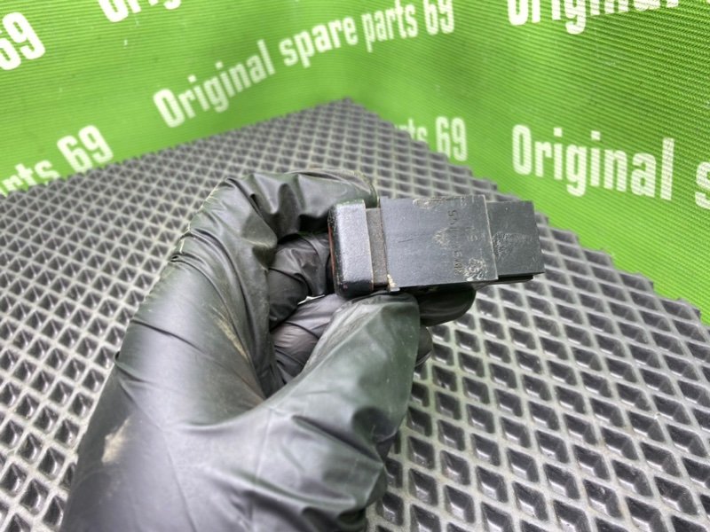 Кнопка аварийки, 800 рублей, Тверь