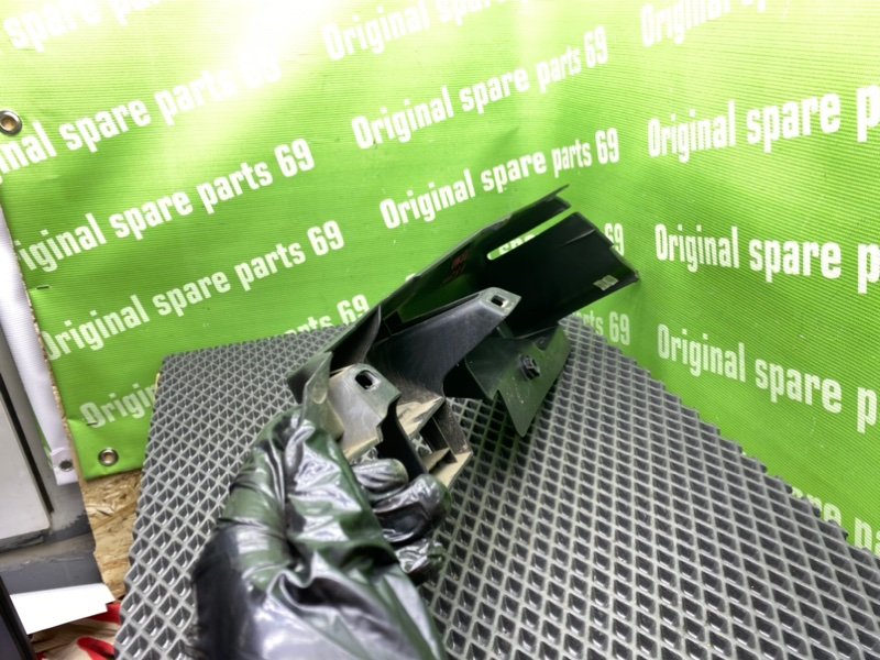 Кронштейн полки багажника, 500 рублей, Тверь