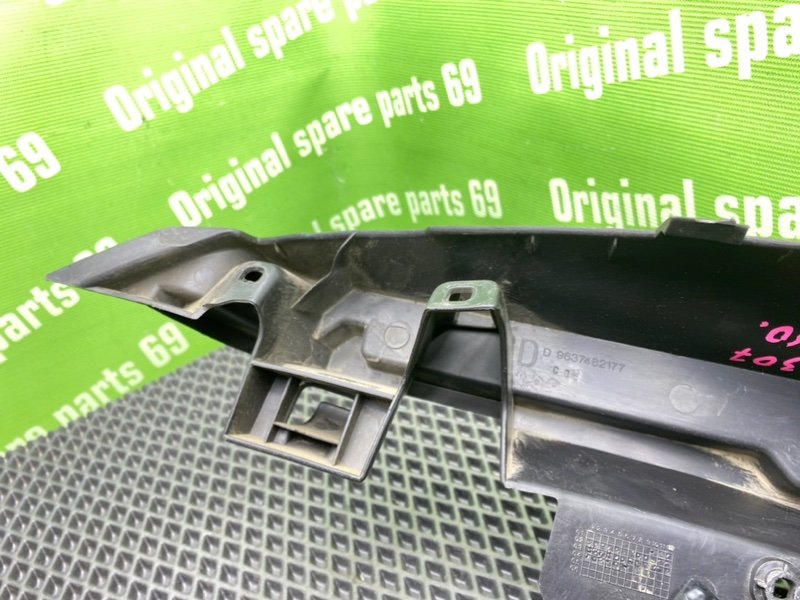 Кронштейн полки багажника, 500 рублей, Тверь