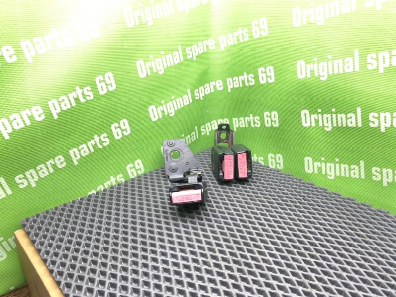 Замок ремня безопасности, 800 рублей, Тверь