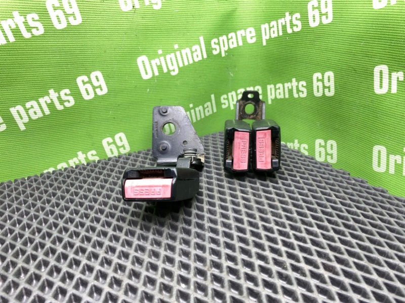 Замок ремня безопасности, 800 рублей, Тверь