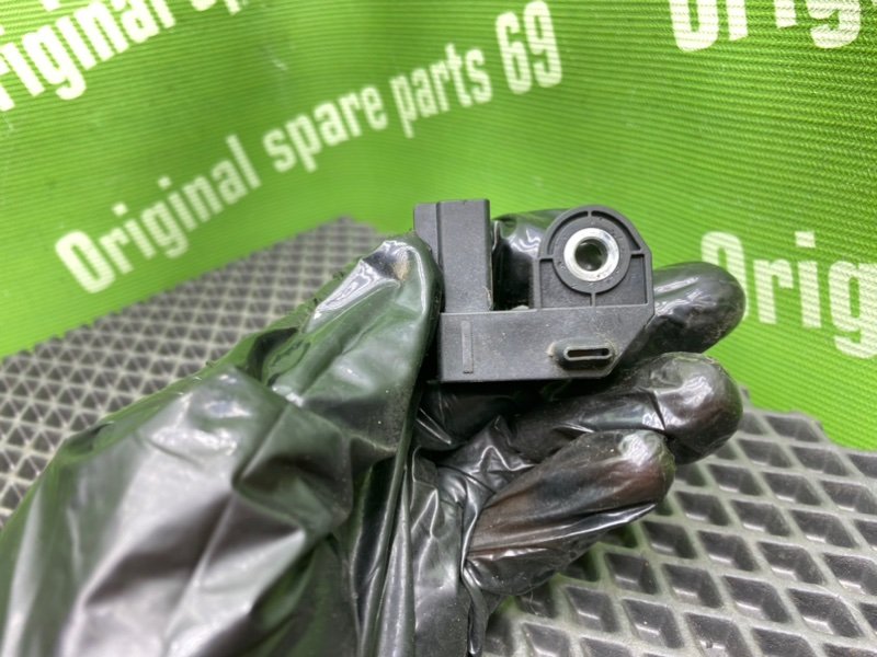 Датчик удара, 500 рублей, Тверь