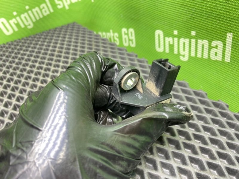 Датчик удара, 500 рублей, Тверь