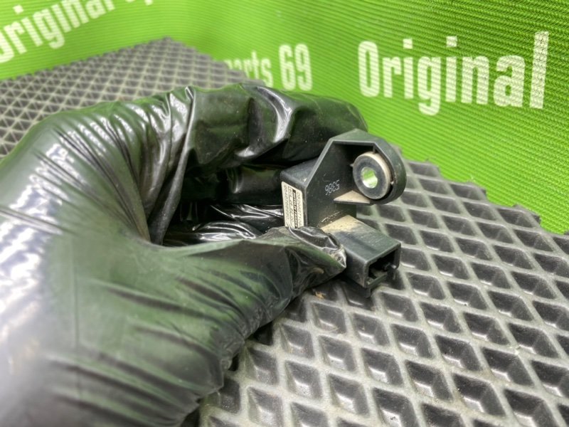 Датчик удара, 500 рублей, Тверь