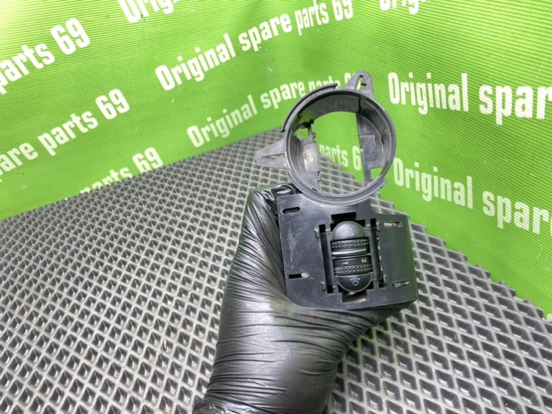 Блок кнопок, 1000 рублей, Тверь